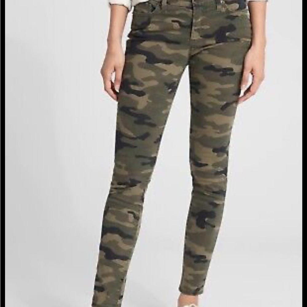 GAP Slim Camo Jeans